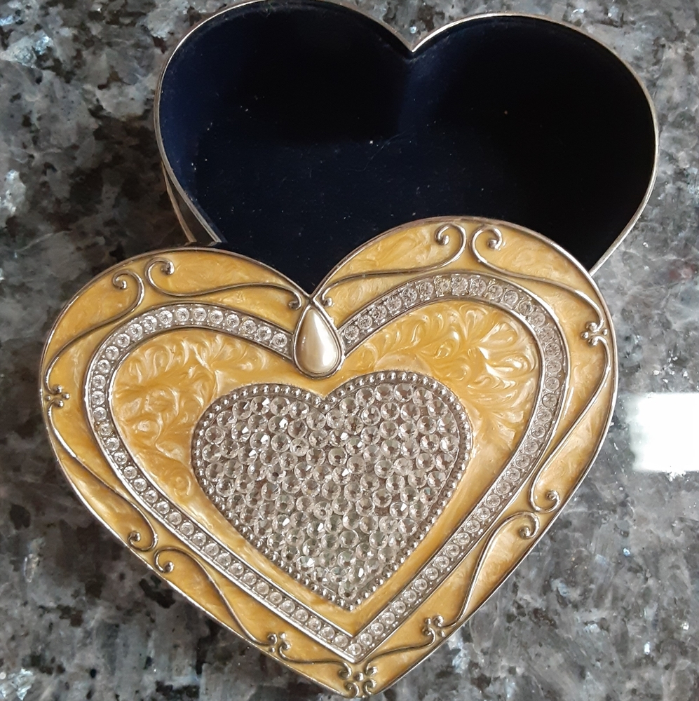 Things Remembered Heart Keepsake Box